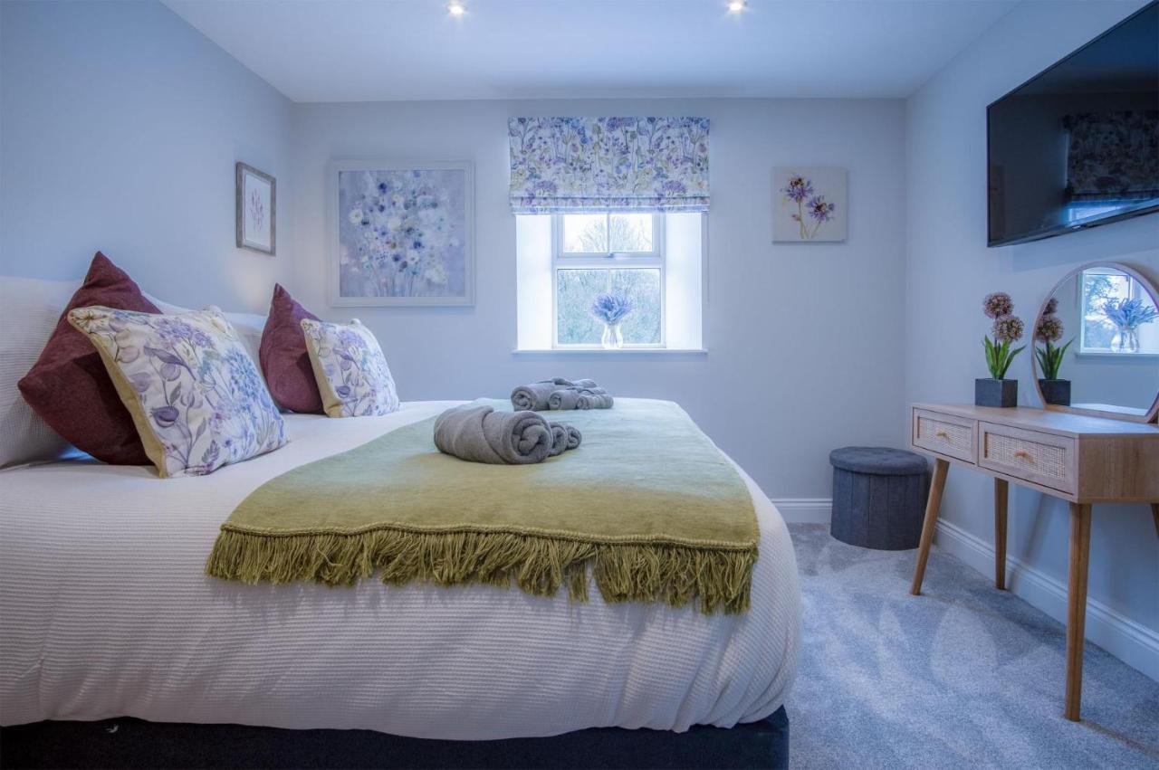 Kiln Park Farmhouse - 4 Bedroom Cottage - ナーバース エクステリア 写真